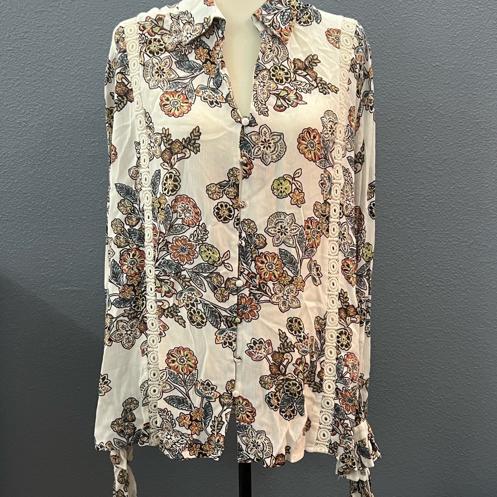 Blu Pepper Paisley Print Blouse Sz Lg
